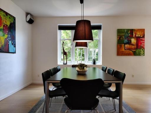 Vaerelser I Midtbyen - 117 M2 Apartment Herning Extérieur photo